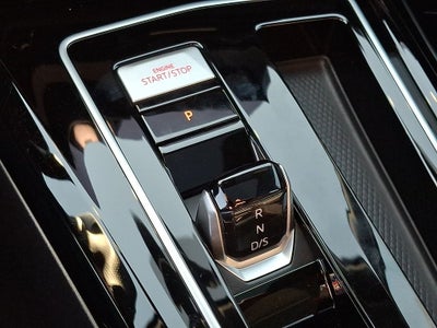 2025 Volkswagen Golf GTI 2.0T SE