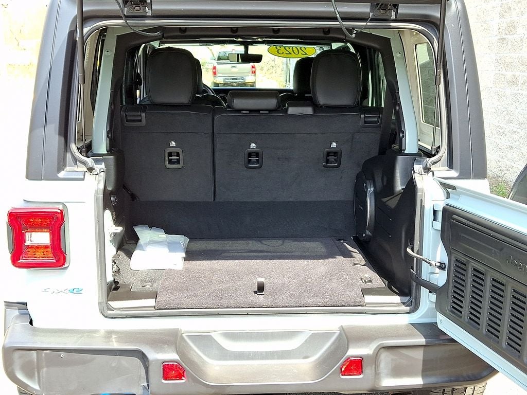 2023 Jeep Wrangler Sahara 4xe