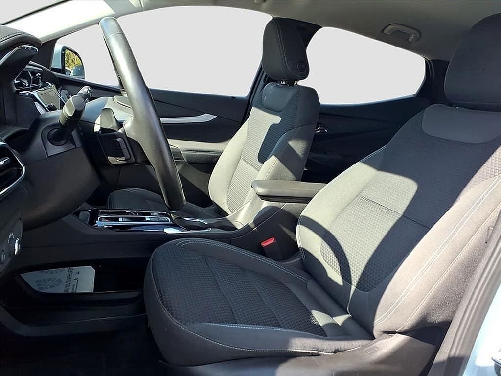 2022 Chevrolet Bolt EUV LT