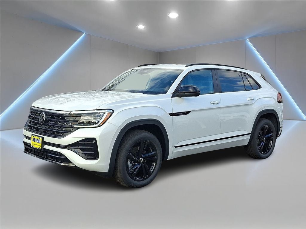 2026 Volkswagen Atlas Cross Sport 2.0T SEL R-Line Black