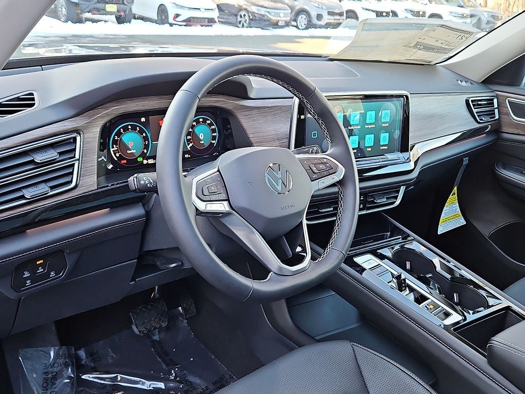 2025 Volkswagen Atlas 2.0T SEL