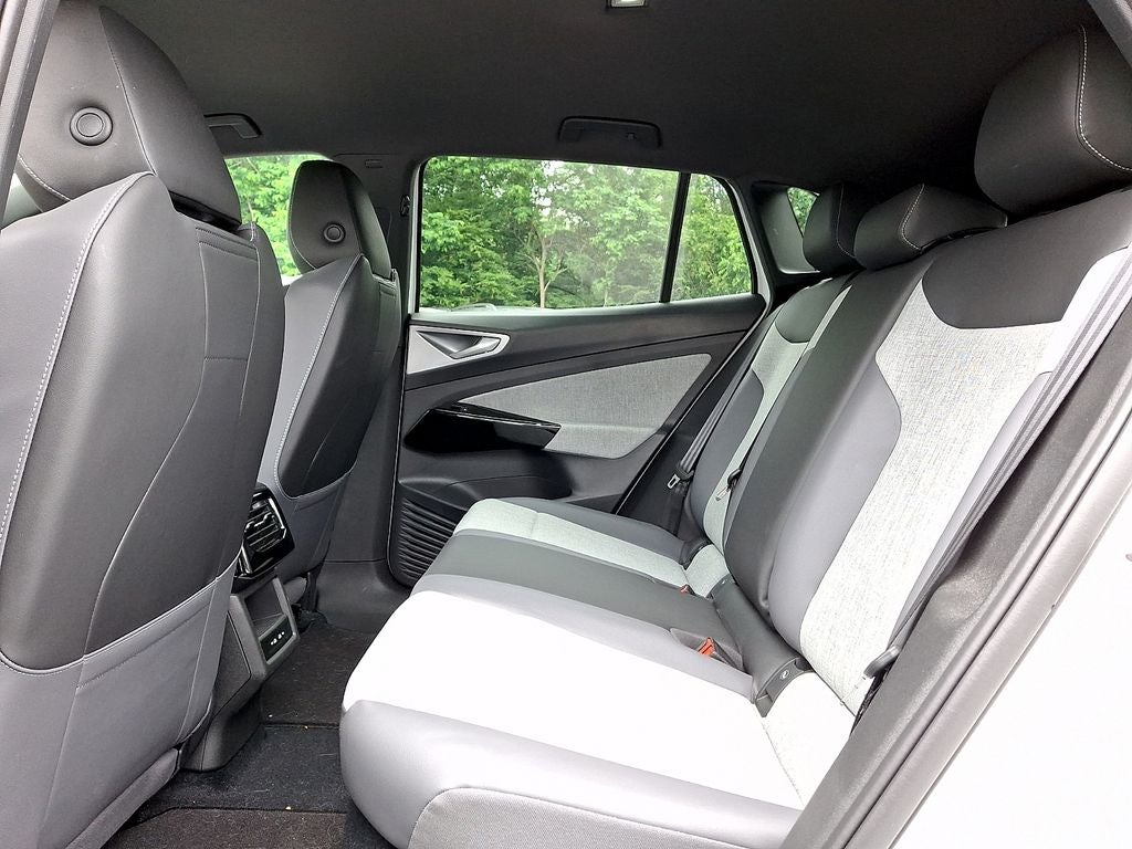 2025 Volkswagen ID.4 Pro