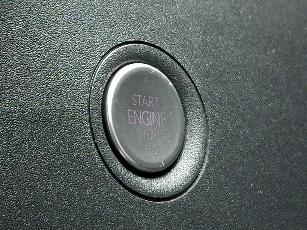 2025 Volkswagen ID.4 Pro