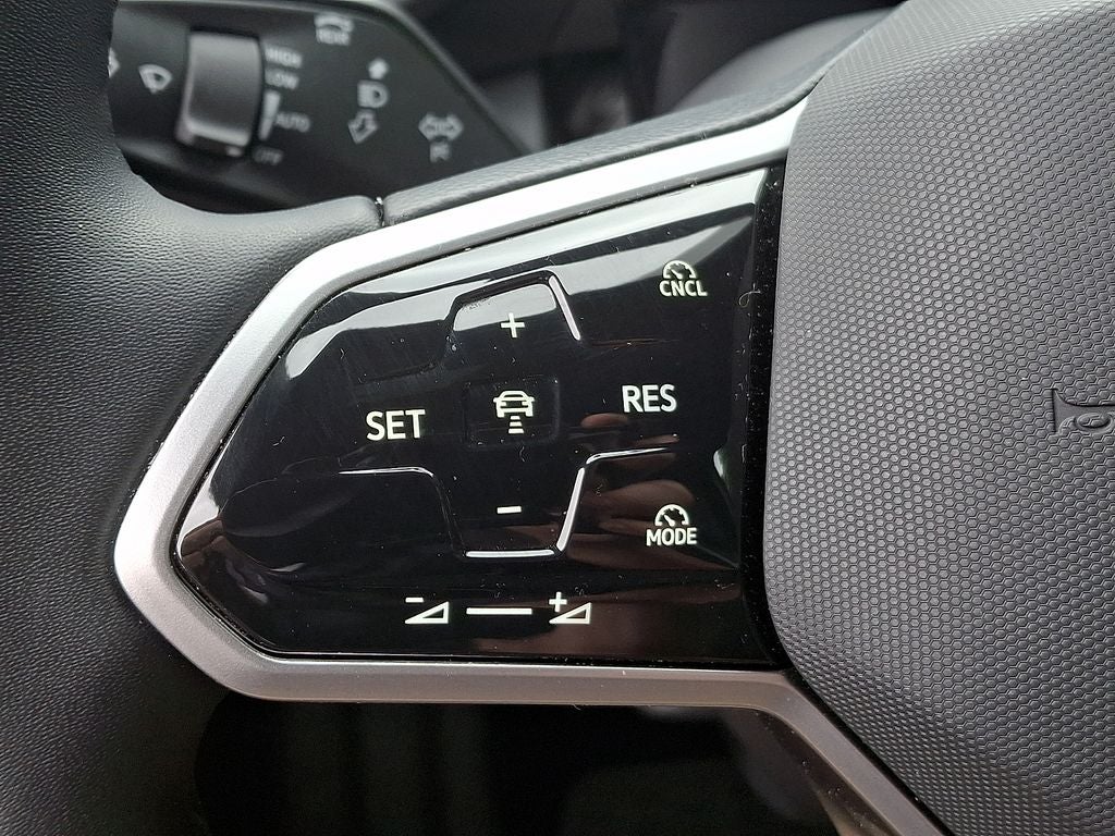 2025 Volkswagen ID.4 Pro