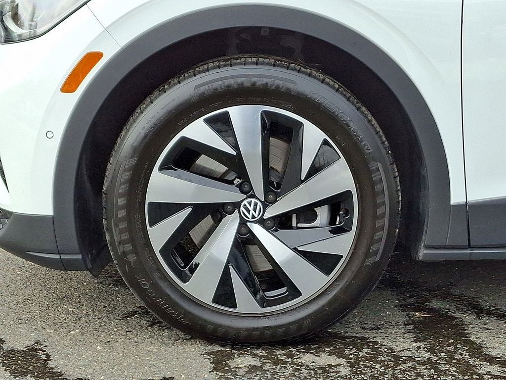 2025 Volkswagen ID.4 Pro