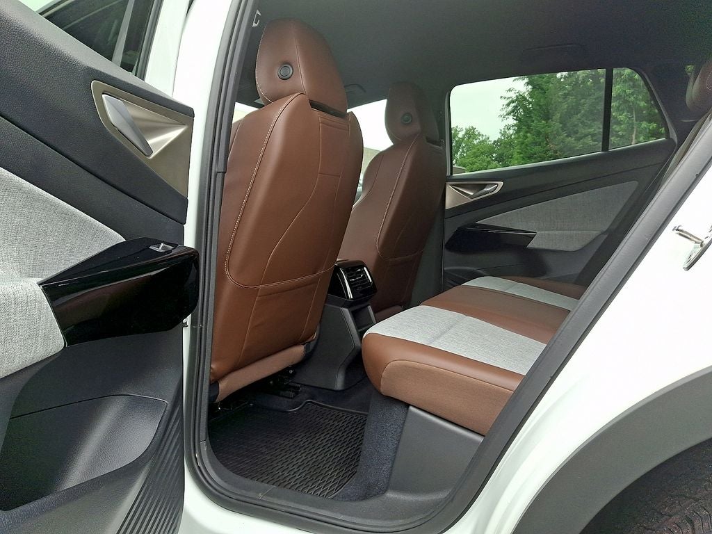 2025 Volkswagen ID.4 Pro