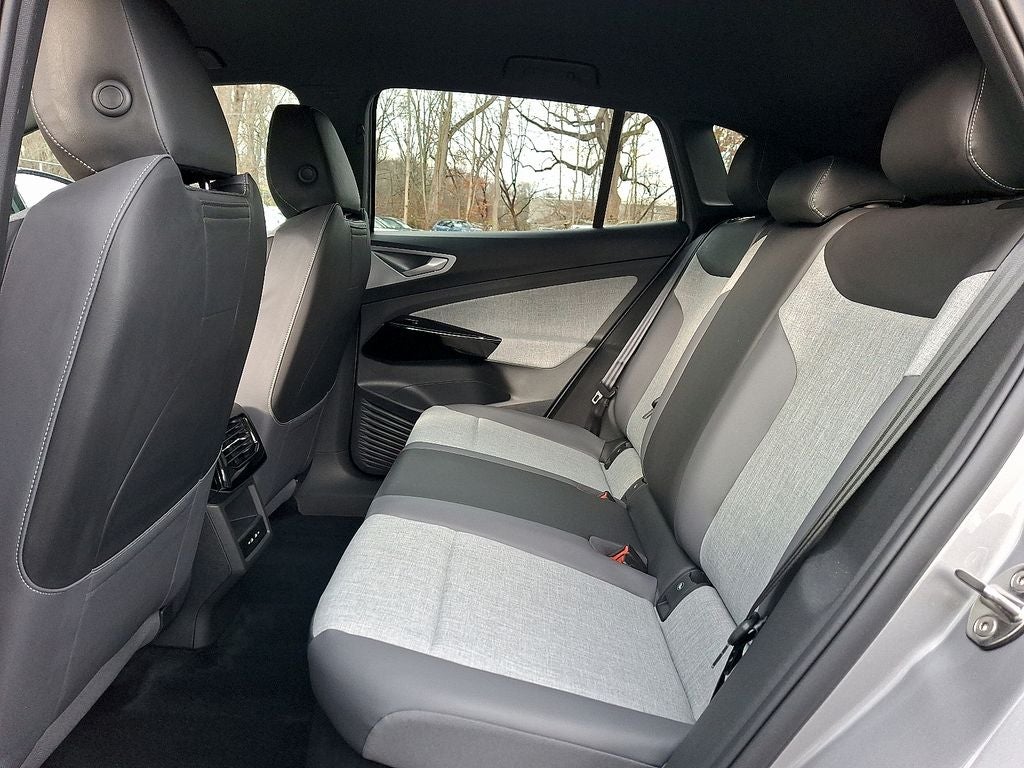 2025 Volkswagen ID.4 Pro