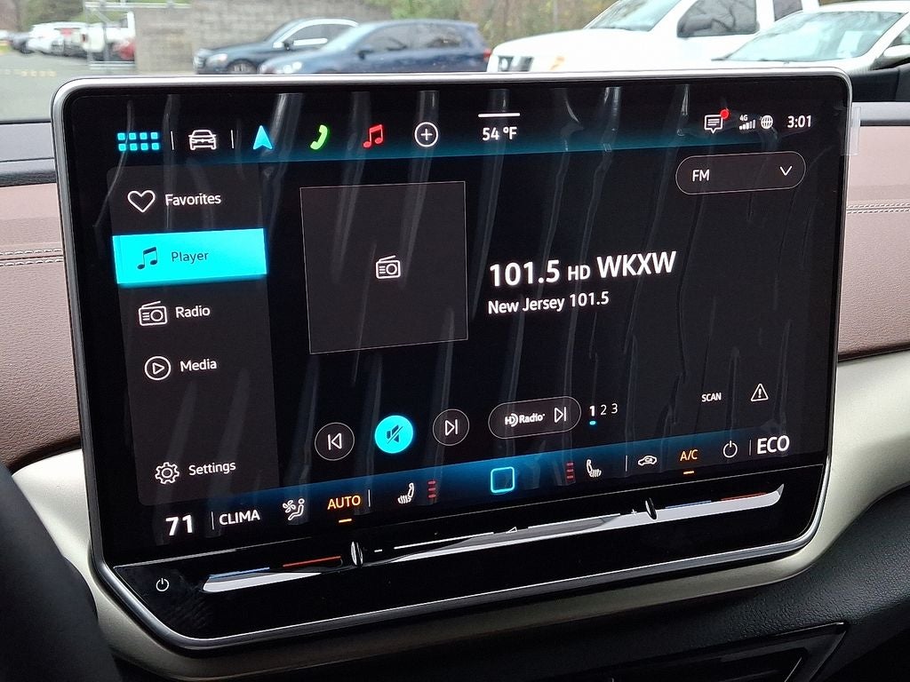 2025 Volkswagen ID.4 Pro