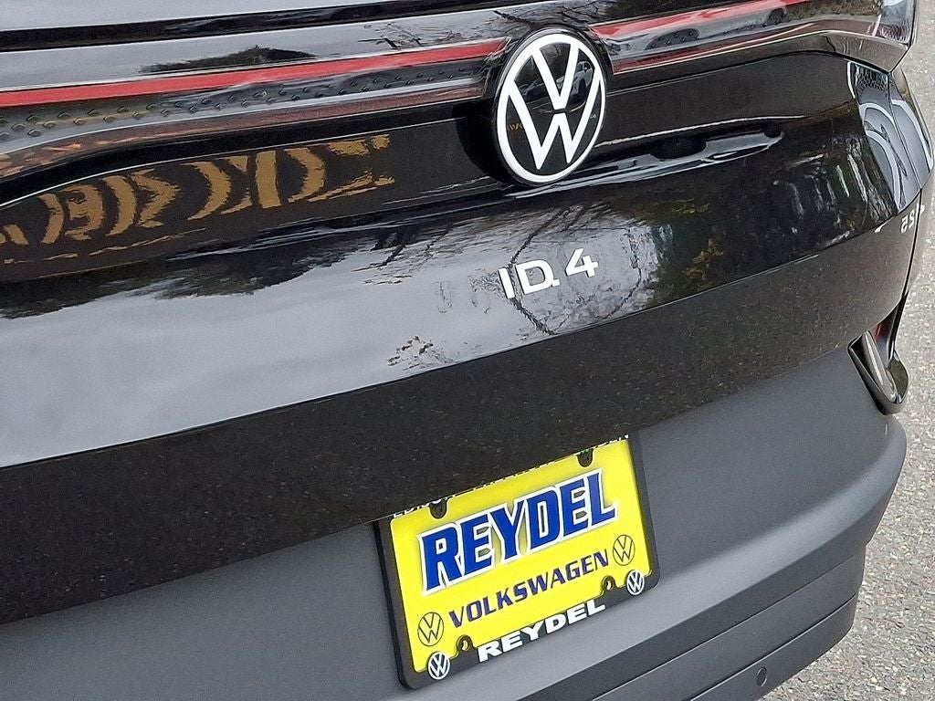 2025 Volkswagen ID.4 Pro