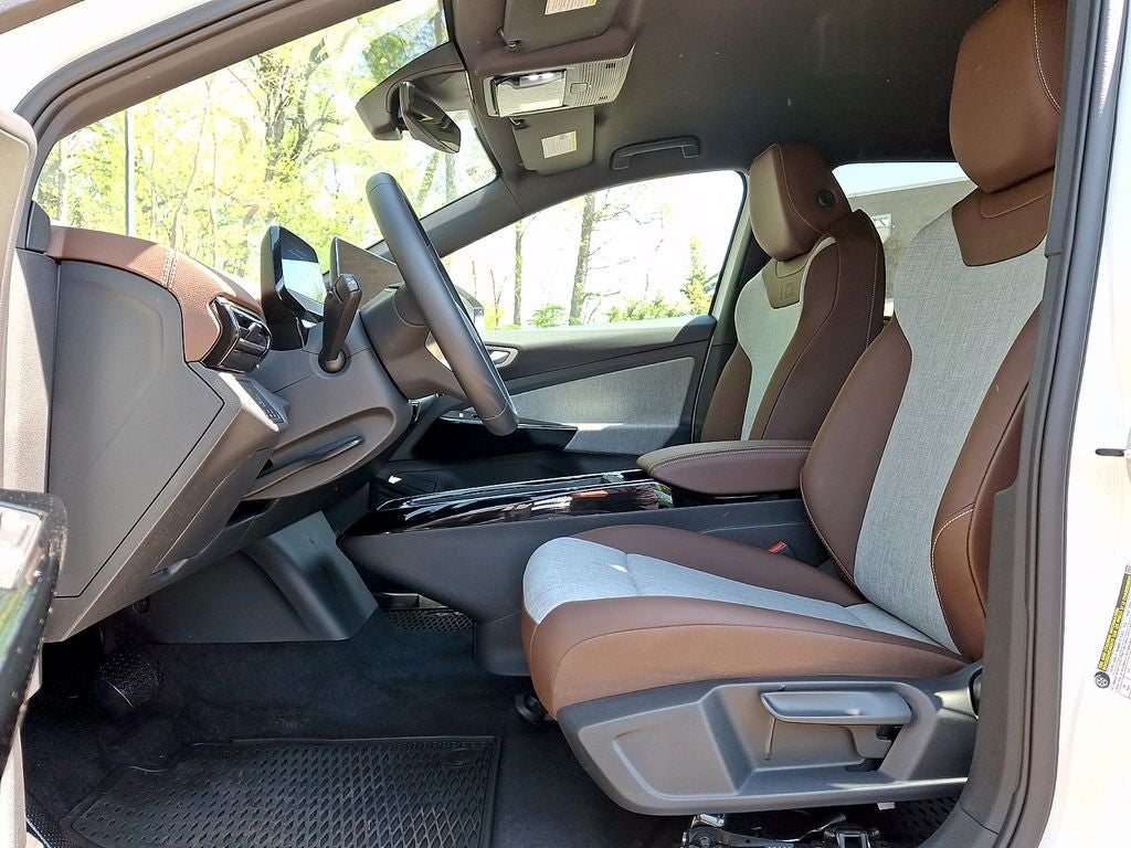 2025 Volkswagen ID.4 Pro