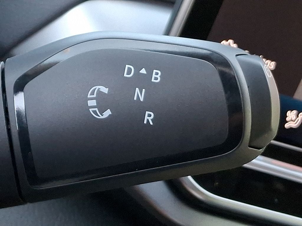 2025 Volkswagen ID.4 Pro