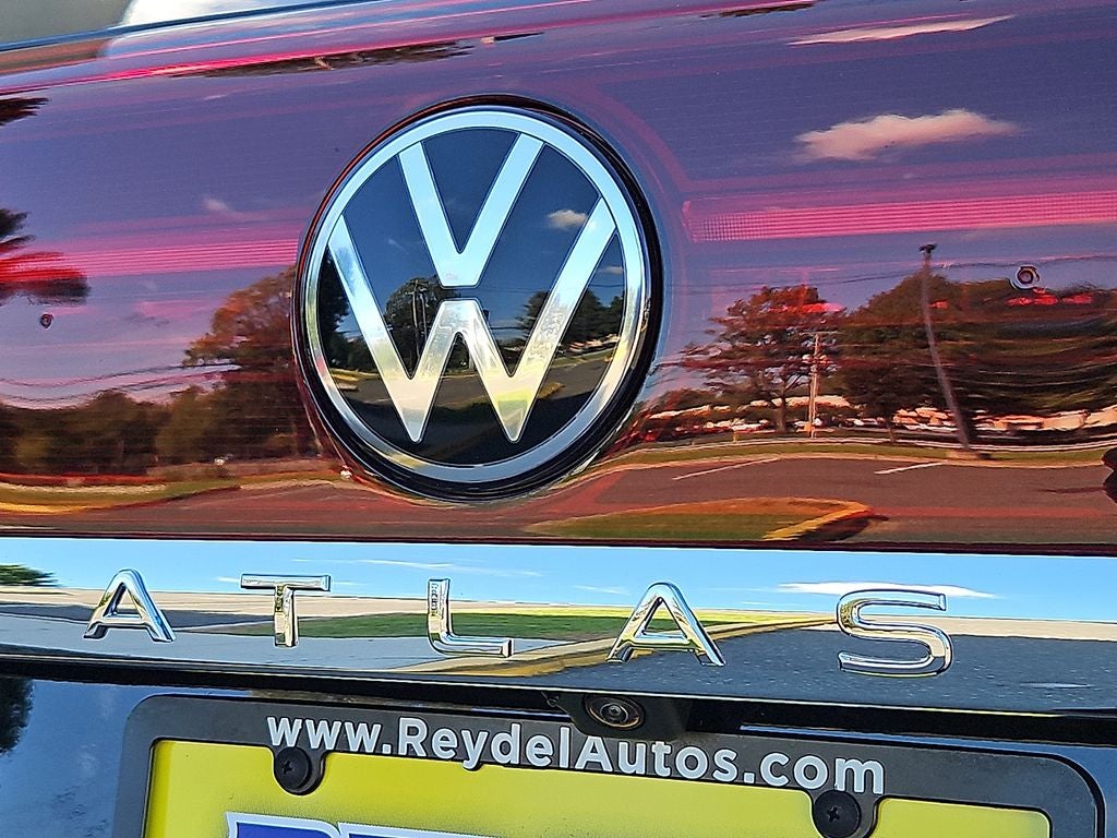2026 Volkswagen Atlas Cross Sport SEL Premium R-Line