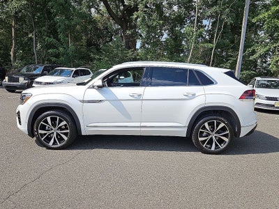 2026 Volkswagen Atlas Cross Sport SEL Premium R-Line