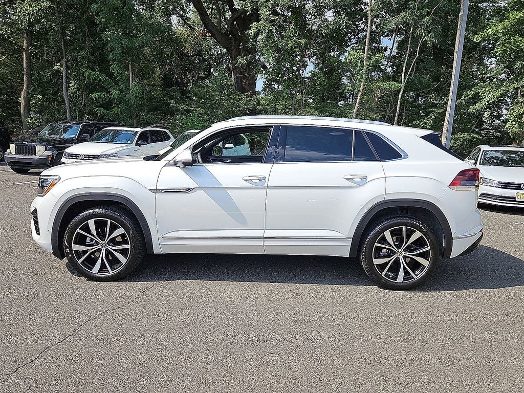 2026 Volkswagen Atlas Cross Sport SEL Premium R-Line