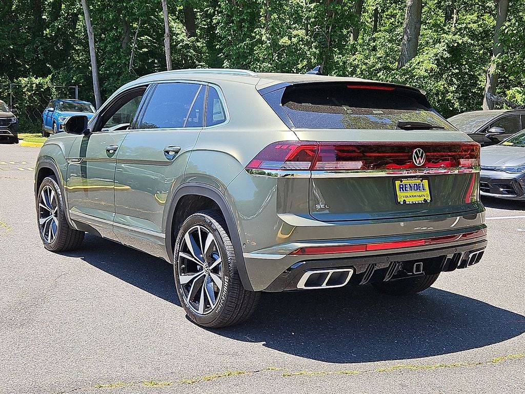 2026 Volkswagen Atlas Cross Sport 2.0T SEL Premium R-Line