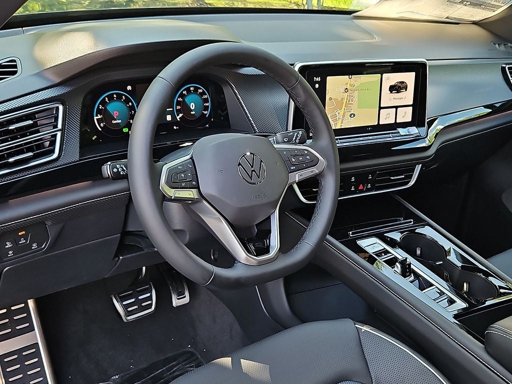 2026 Volkswagen Atlas Cross Sport SEL Premium R-Line
