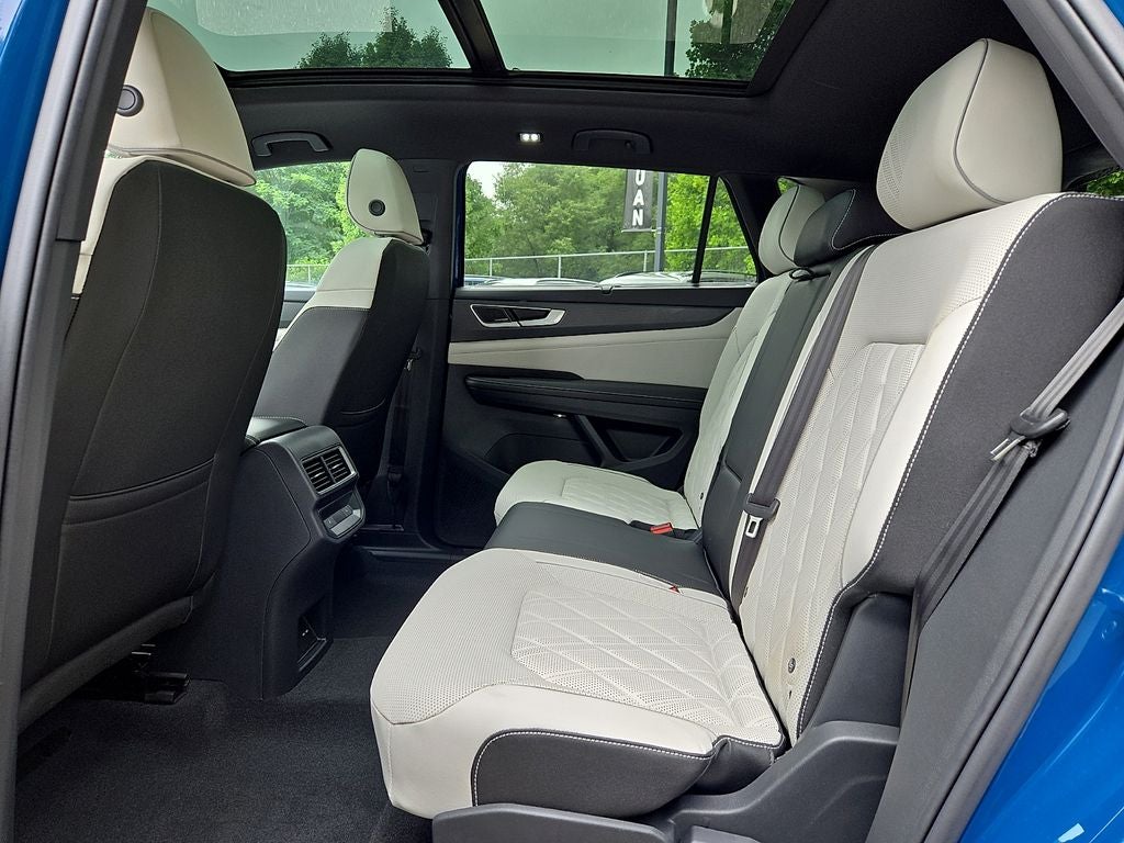 2026 Volkswagen Atlas Cross Sport 2.0T SEL Premium R-Line