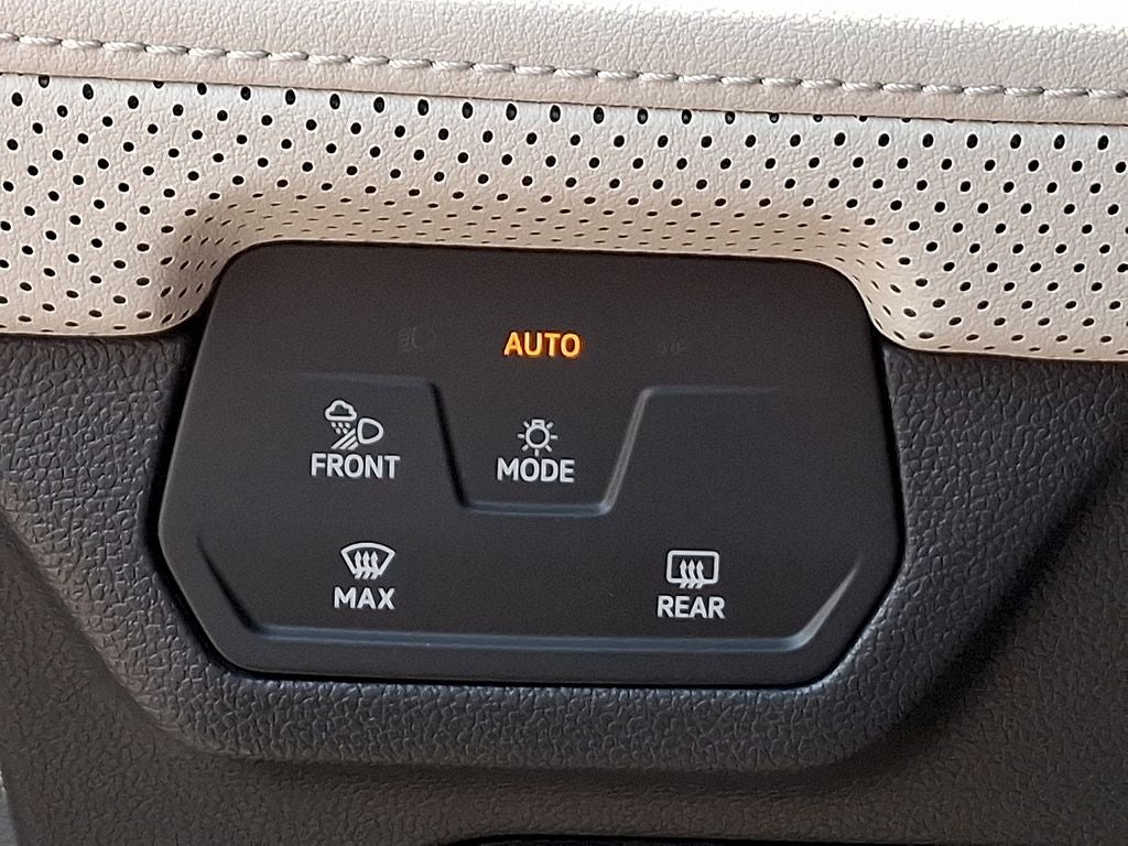 2025 Volkswagen Atlas Cross Sport 2.0T SEL Premium R-Line