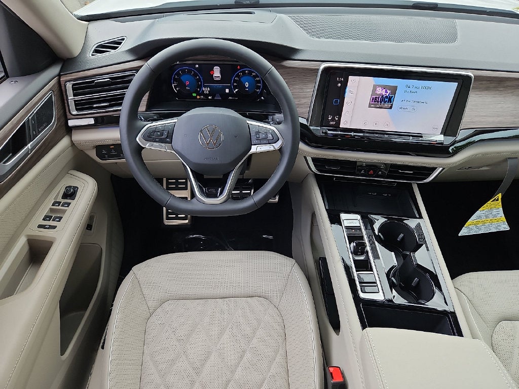 2026 Volkswagen Atlas SEL Premium R-Line
