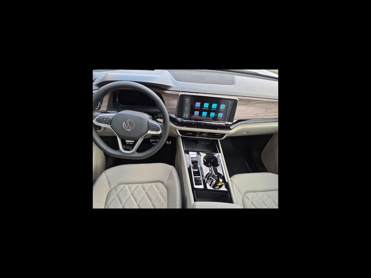 2026 Volkswagen Atlas SEL Premium R-Line