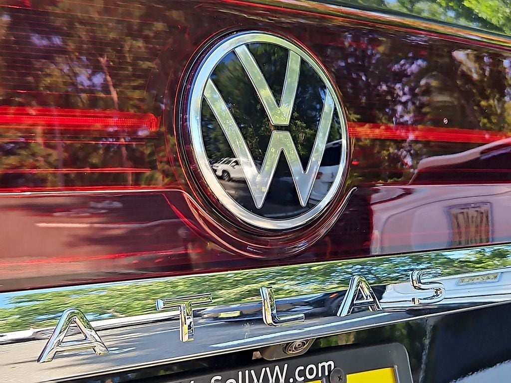 2026 Volkswagen Atlas 2.0T SEL Premium R-Line