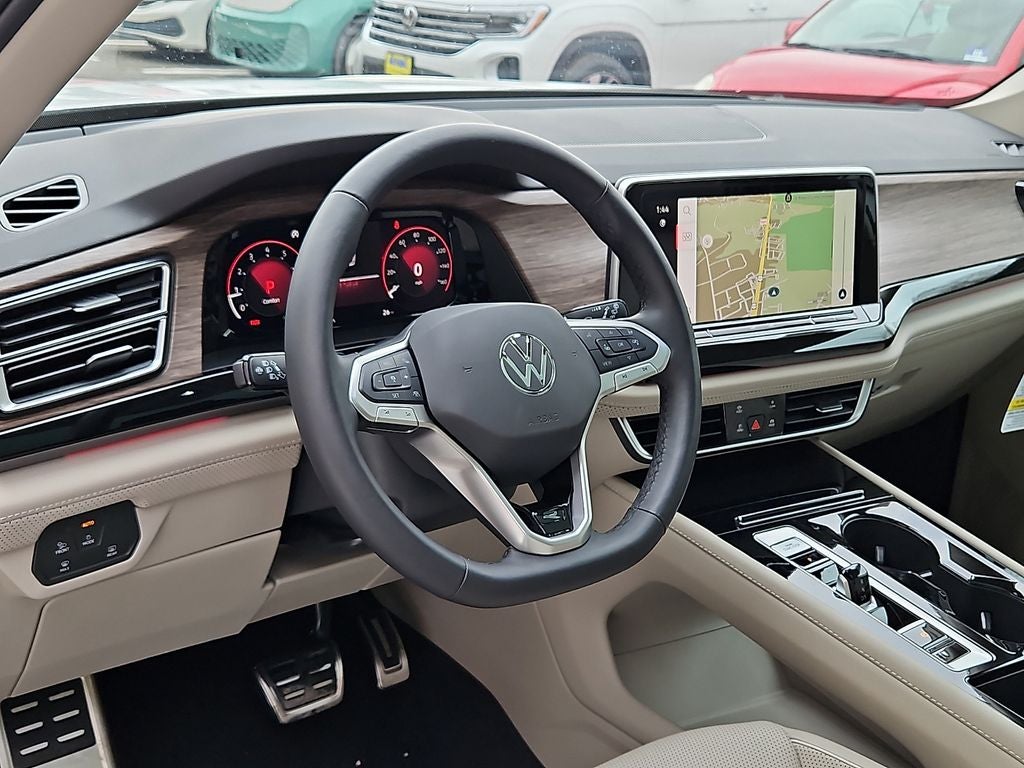 2025 Volkswagen Atlas 2.0T SEL Premium R-Line