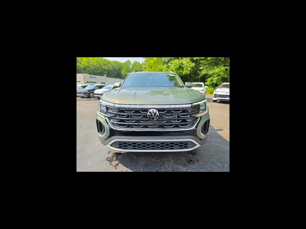 2026 Volkswagen Atlas Cross Sport SE w/Technology