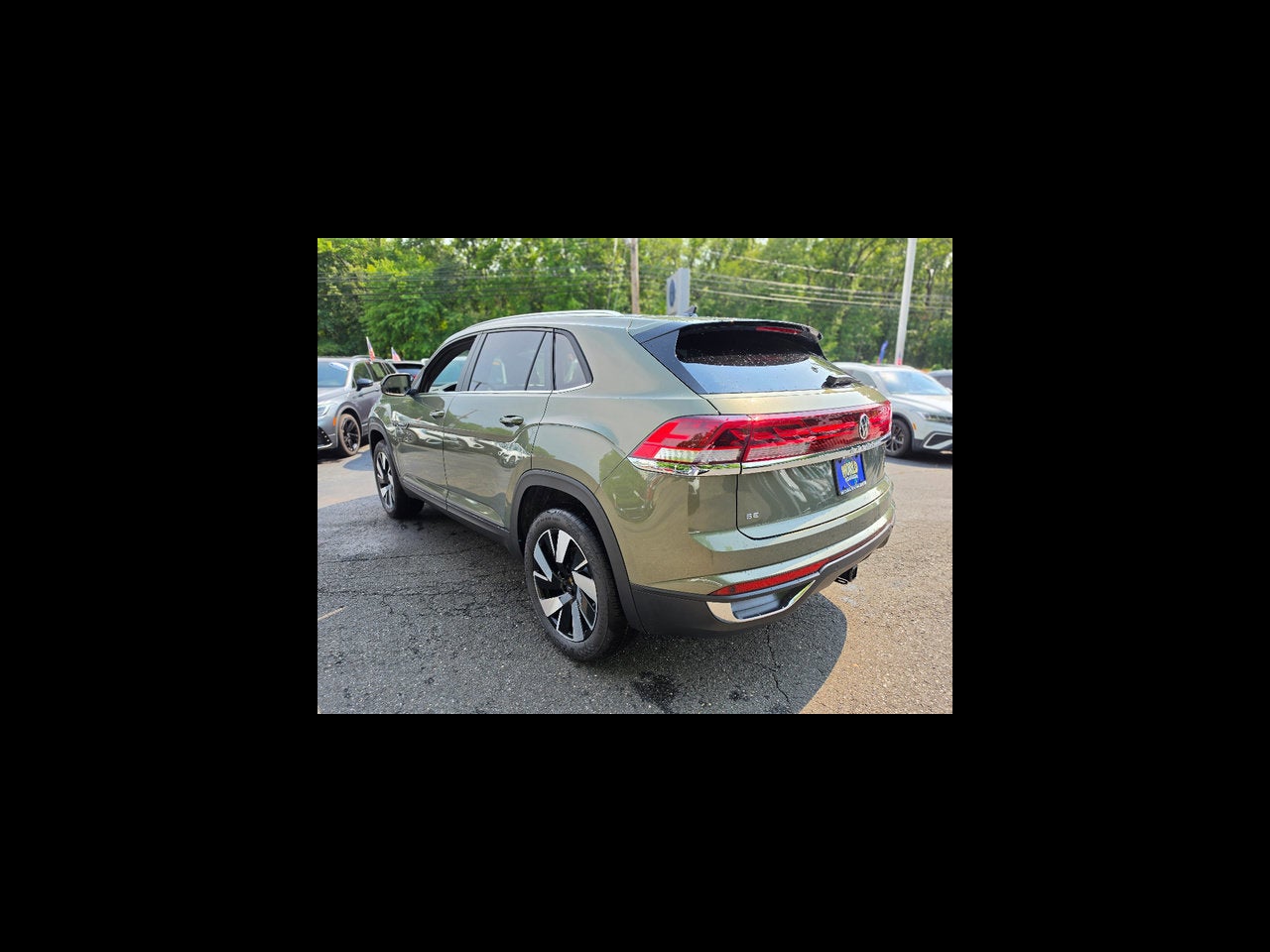 2026 Volkswagen Atlas Cross Sport SE w/Technology