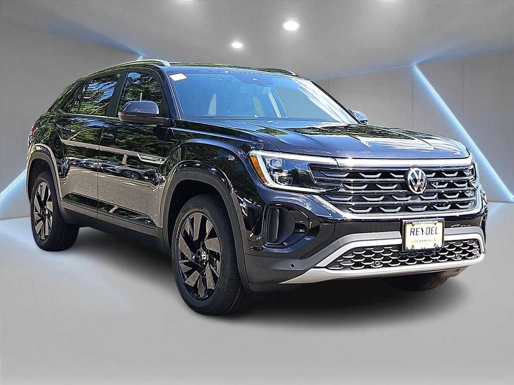 2026 Volkswagen Atlas Cross Sport SE w/Technology
