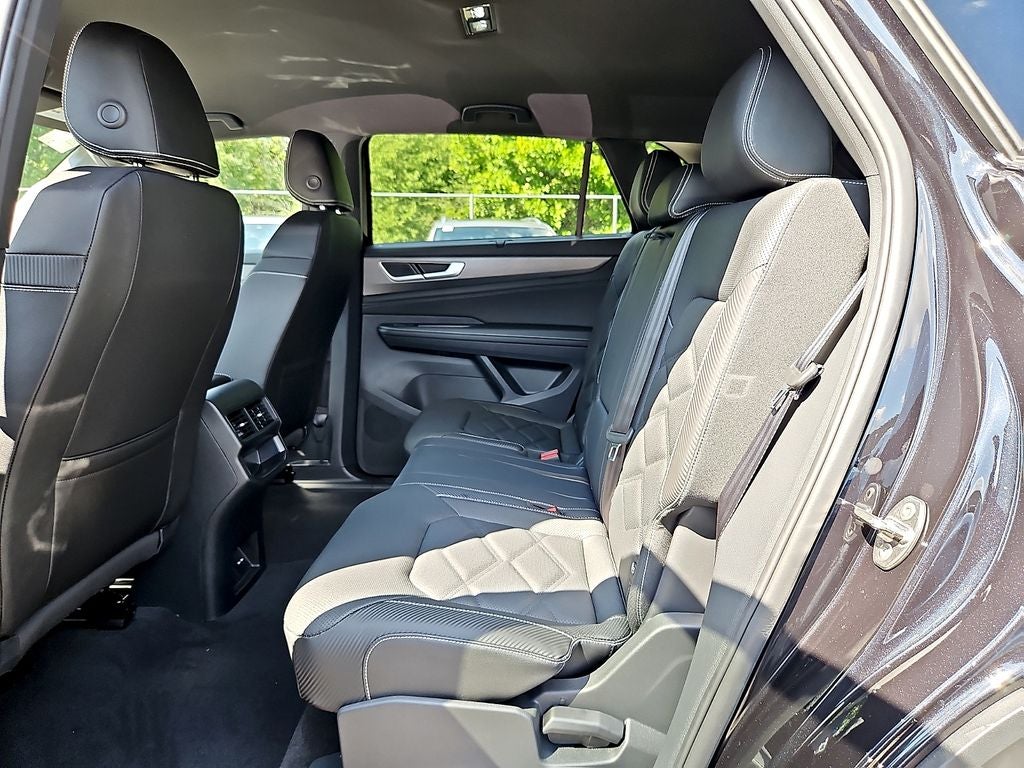 2026 Volkswagen Atlas Cross Sport SE w/Technology