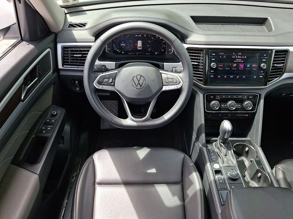 2023 Volkswagen Atlas 2.0T SE w/Technology