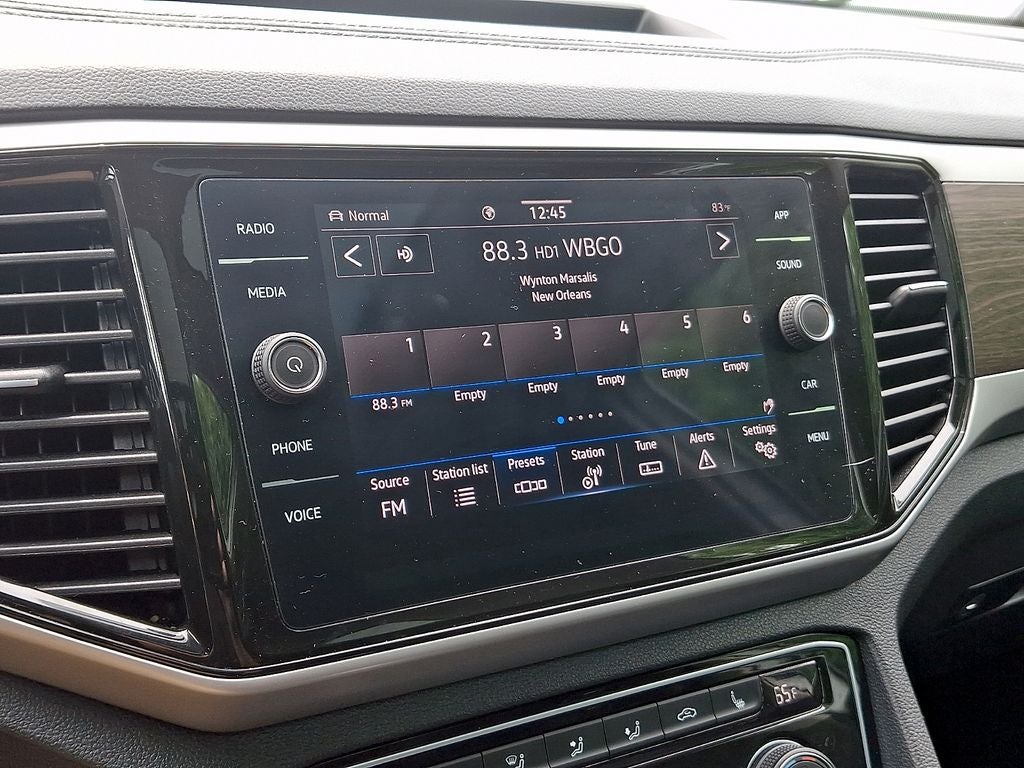2023 Volkswagen Atlas 3.6L V6 SE w/Technology