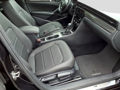 2021 Volkswagen Passat 2.0T R-Line