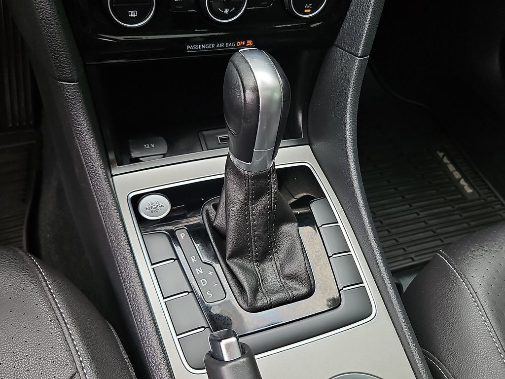 2020 Volkswagen Passat 2.0T SE