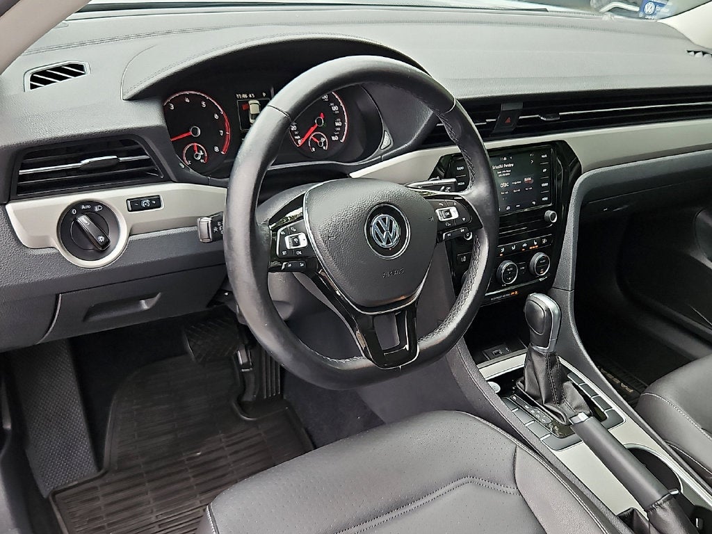 2020 Volkswagen Passat 2.0T SE