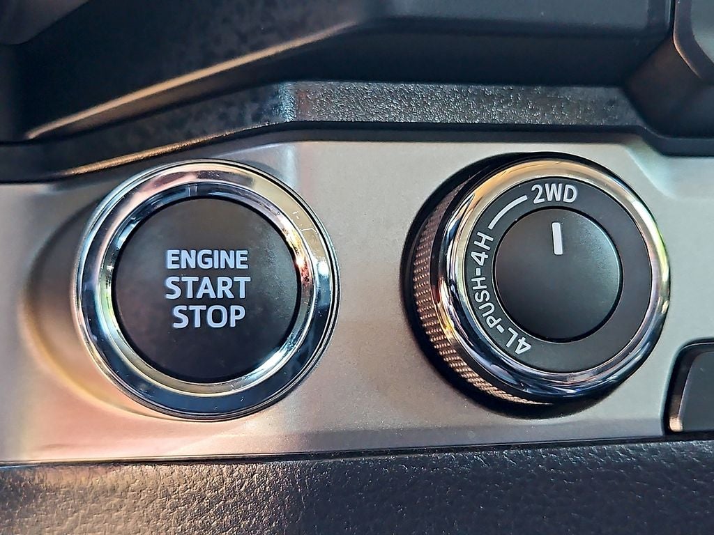 2023 Toyota Tacoma SR5 V6