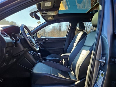 2021 Volkswagen Tiguan 2.0T SE R-Line Black