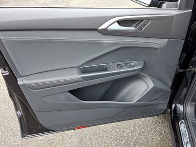 2025 Volkswagen Taos 1.5T SE Black