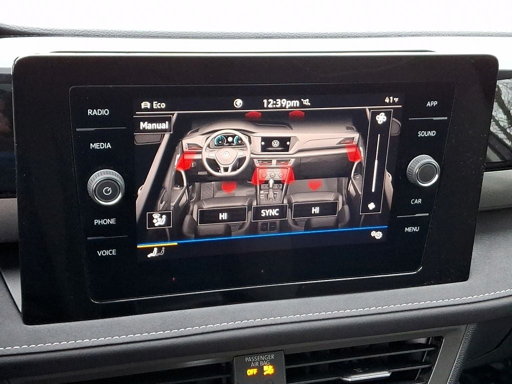 2025 Volkswagen Taos 1.5T SE Black