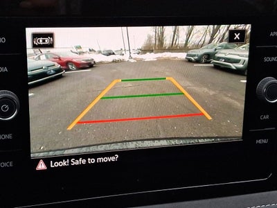 2025 Volkswagen Taos 1.5T SE Black