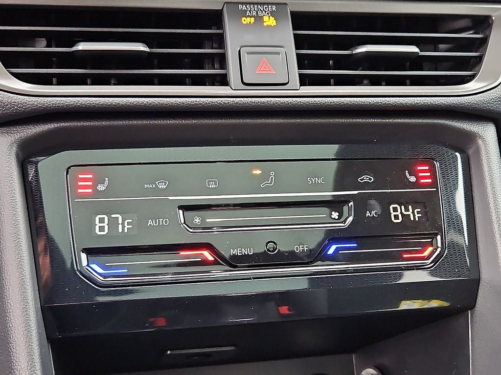 2026 Volkswagen Taos 1.5T SE Black