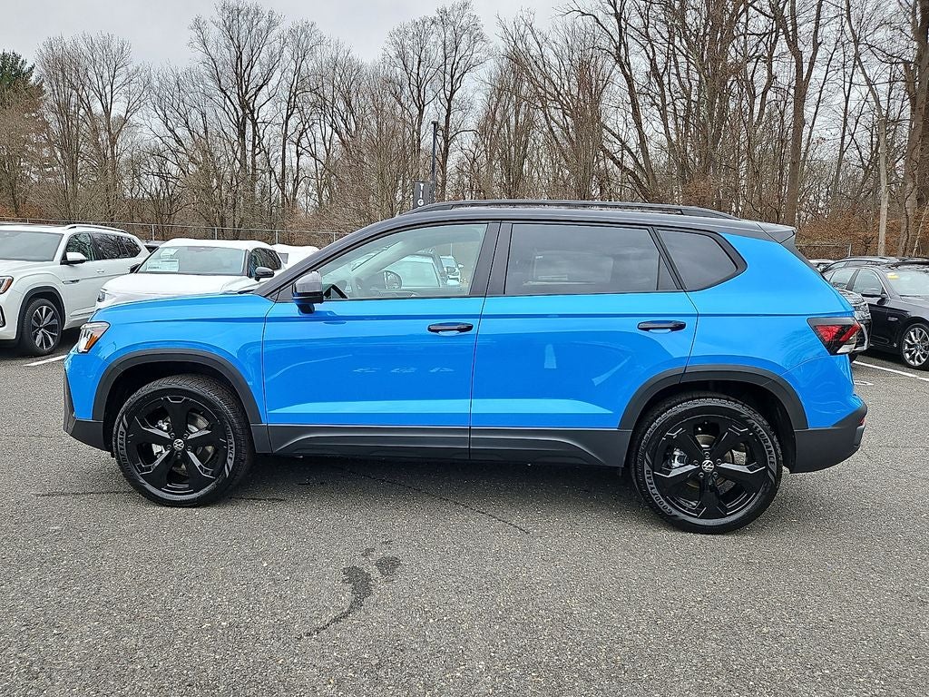 2026 Volkswagen Taos 1.5T SE Black