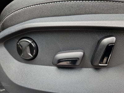 2026 Volkswagen Taos 1.5T SE Black