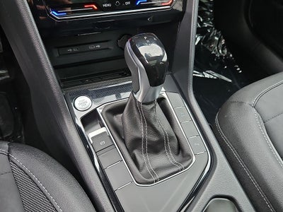 2026 Volkswagen Taos 1.5T SE Black