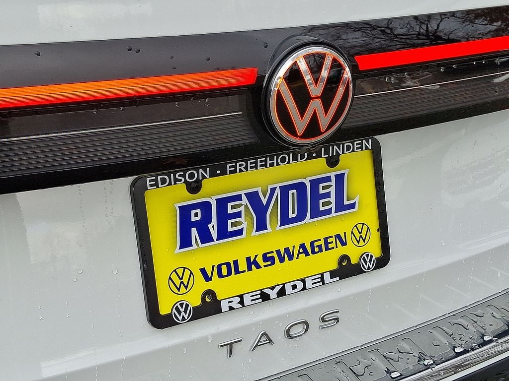 2026 Volkswagen Taos 1.5T SEL
