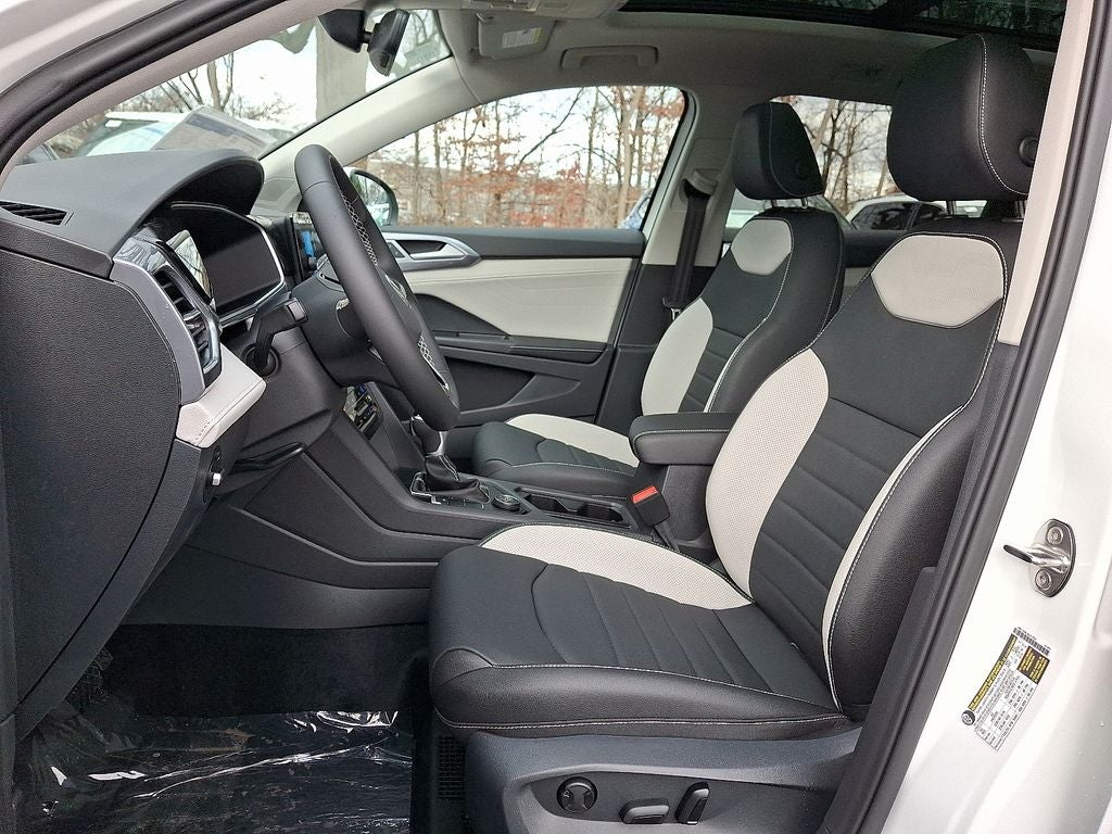 2026 Volkswagen Taos 1.5T SEL