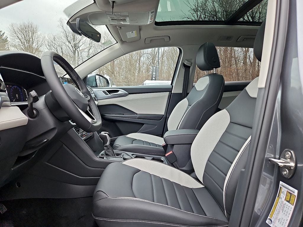 2026 Volkswagen Taos 1.5T SEL