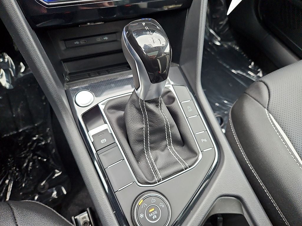 2026 Volkswagen Taos 1.5T SEL