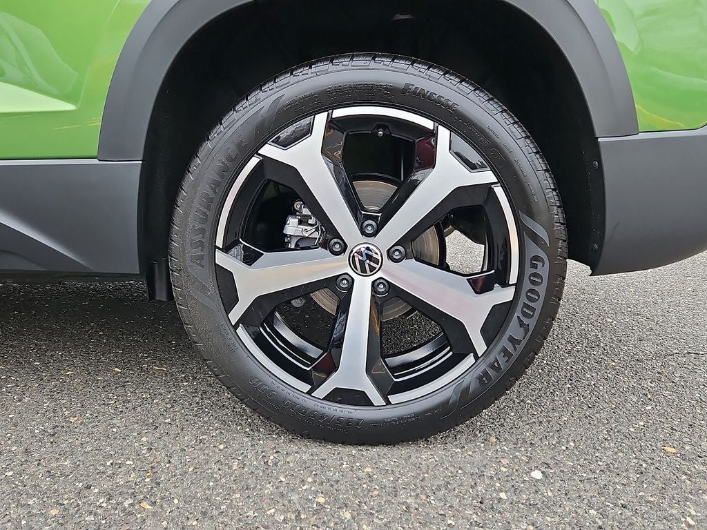 2026 Volkswagen Taos 1.5T SEL