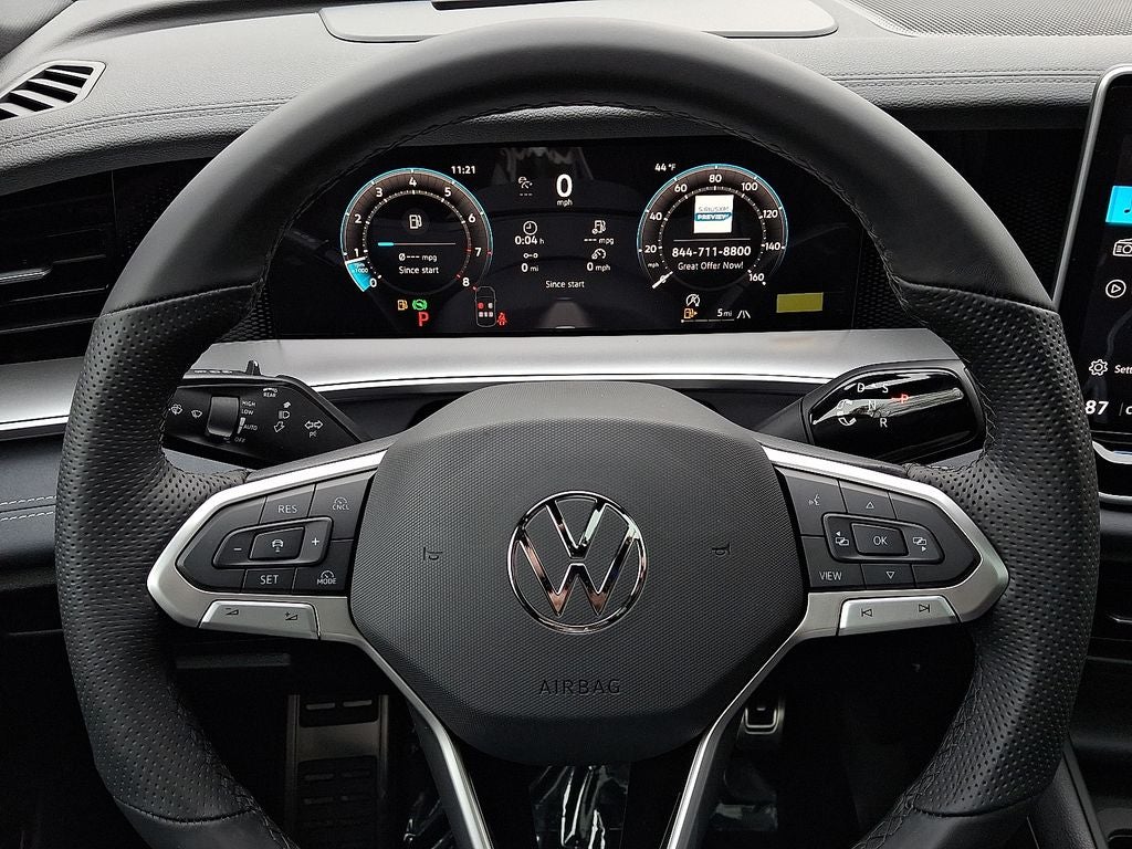 2026 Volkswagen Tiguan 2.0T SE R-Line Black